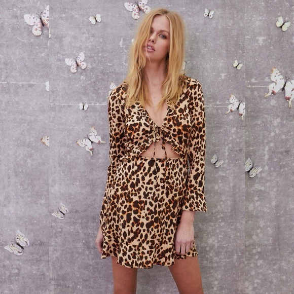 for love & lemons  leo keyhole stretch silk mini dress in cheetah, size small - Picture 11 of 15